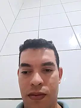 Roluudo20 online show from January 2026 10:37:01 PM