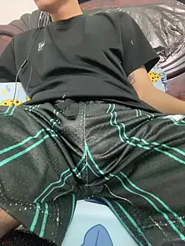 Kayven2003 online show from February 2026 01:18:02 PM