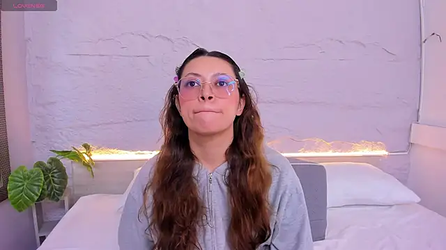 lanna 18  online show from February 2026 12:04:02 PM