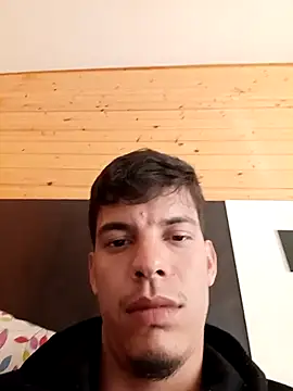 Sam0112- online show from April 2026 03:32:01 PM