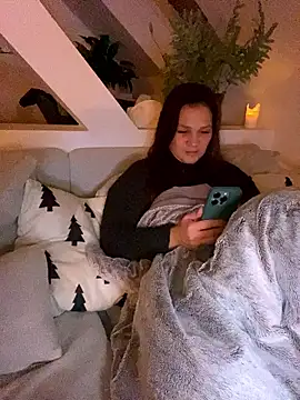 Milenaxlee online show from January 2026 09:05:02 PM