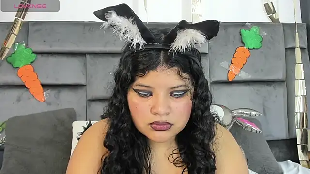 Jessica Beltrann online show from April 2026 07:55:01 PM