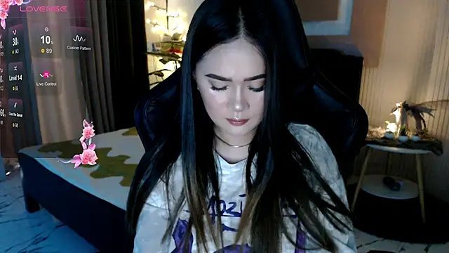 simplykhate online show from February 2026 02:20:02 AM