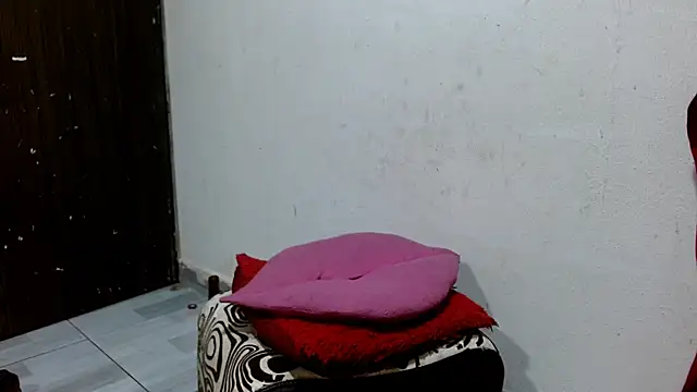 Calientes96 online show from January 2026 01:30:01 AM