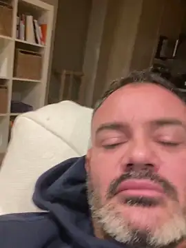 Yvar38 online show from January 2026 08:34:02 PM