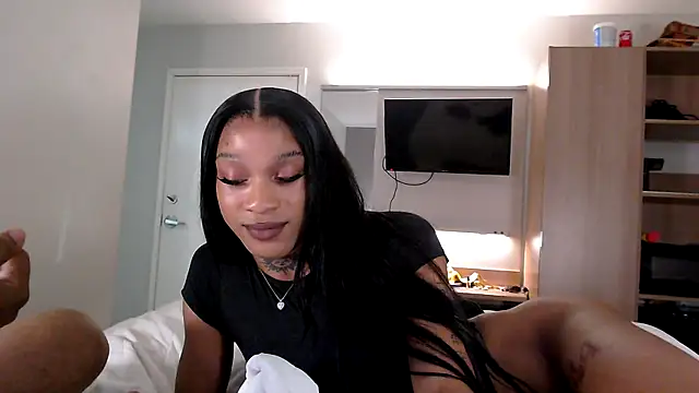blasiandolee online show from January 2026 04:37:02 AM