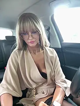 NaughtyNinky online show from June 2026 07:25:02 AM
