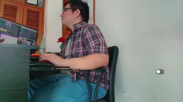 chubby16cm online show from January 2026 08:18:02 PM