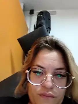 gisequeen online show from January 2026 09:30:02 PM