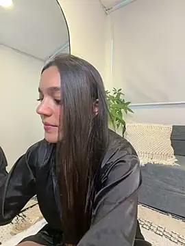 EVA WILD1 online show from February 2026 09:33:01 PM