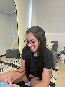 EVA WILD1 online show from February 2026 08:32:02 PM