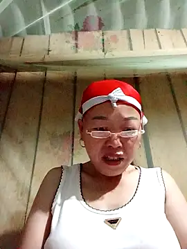 Snapshot of Agnes-baby chatting on April 2026 10:33:01 PM Agnes-baby online show from April 2026 10:33:01 PM