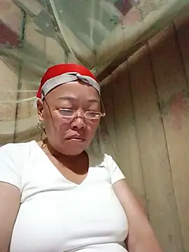 Snapshot of Agnes-baby chatting on May 2026 01:26:01 PM Agnes-baby online show from May 2026 01:26:01 PM