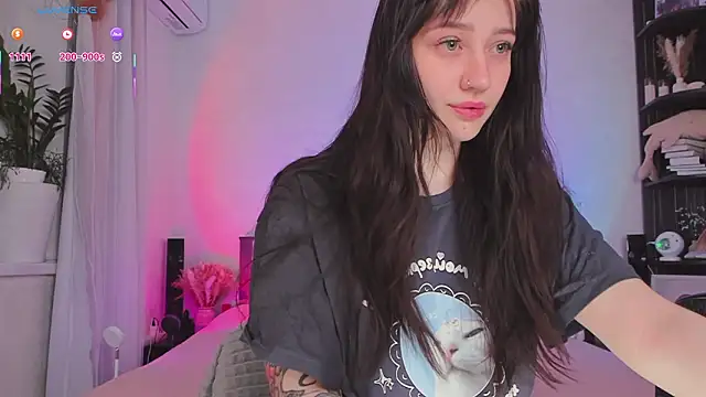 softnoire online show from March 2026 02:16:01 PM