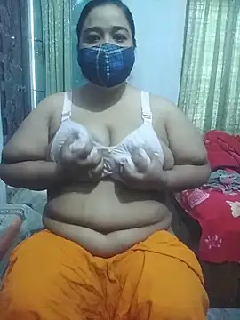 momo loves online show from March 2026 02:57:02 AM