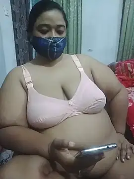 momo loves online show from April 2026 06:26:01 PM