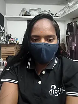 Tamil Hot Divya online show from February 2026 05:00:02 PM