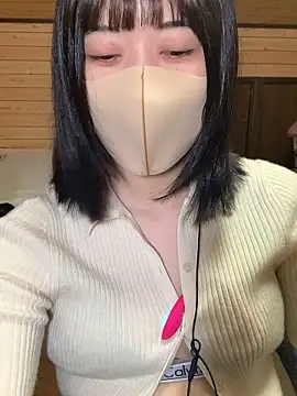 minami room online show from April 2026 01:33:02 PM