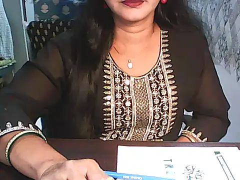 Tara-rathod05 online show from January 2026 03:03:01 PM