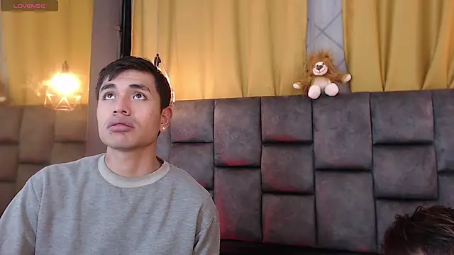 Maik Russo online show from February 2026 12:12:01 PM