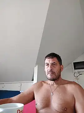 Snapshot of colosone chatting on September 2025 06:07:01 AM colosone online show from September 2025 06:07:01 AM