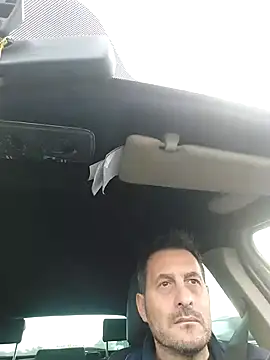 Snapshot of colosone chatting on October 2025 07:07:02 AM colosone online show from October 2025 07:07:02 AM