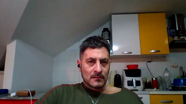 Snapshot of colosone chatting on January 2026 07:01:02 AM colosone online show from January 2026 07:01:02 AM