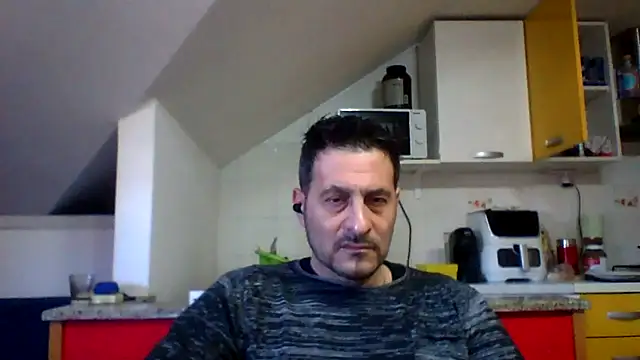 Snapshot of colosone chatting on February 2026 10:55:02 AM colosone online show from February 2026 10:55:02 AM