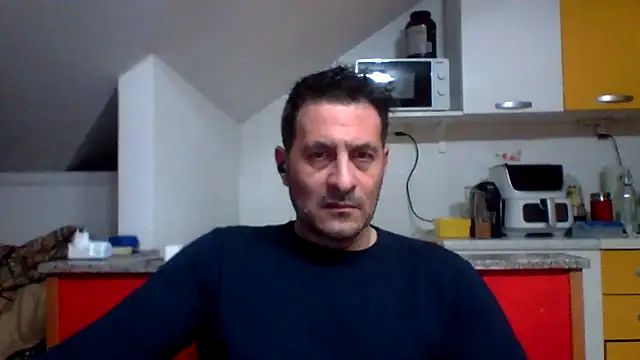 Snapshot of colosone chatting on March 2026 06:15:02 PM colosone online show from March 2026 06:15:02 PM