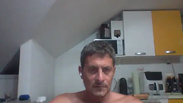Snapshot of colosone chatting on June 2026 09:16:02 PM colosone online show from June 2026 09:16:02 PM