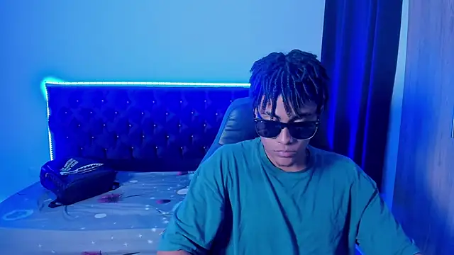 kurly scott online show from January 2026 01:26:02 PM