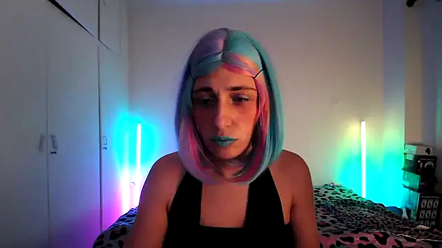 HoneyValentine online show from March 2026 07:02:02 PM