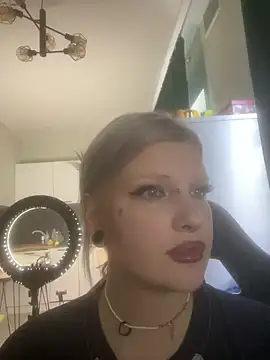 DriveThruDolls online show from February 2026 10:51:02 AM