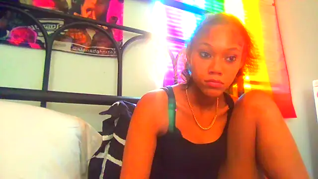 Tamiii420 online show from March 2026 08:14:01 PM