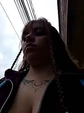 ISABELLA-01  online show from April 2026 07:27:02 PM