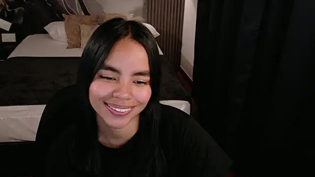 SofiaMante  online show from April 2026 01:42:02 AM