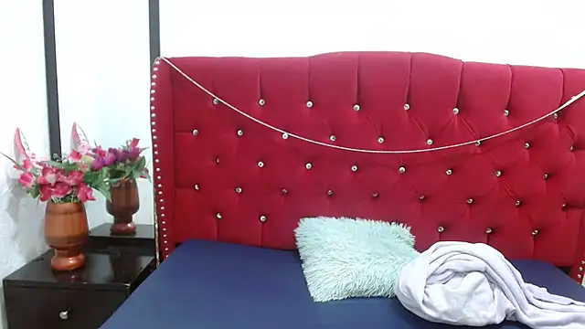 sofiaspring online show from May 2026 05:07:02 PM