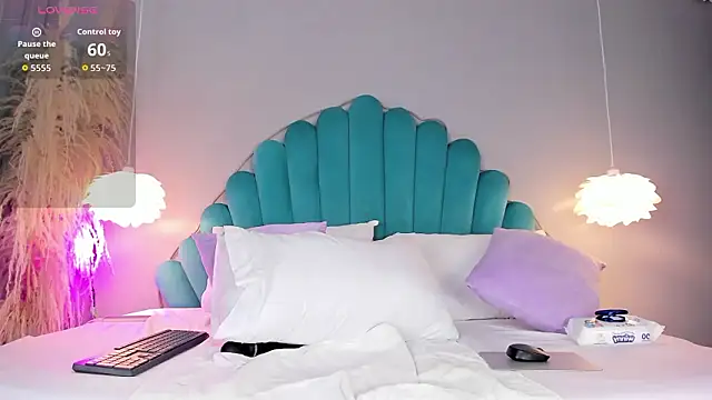 EmmaStonn  online show from January 2026 05:27:01 PM