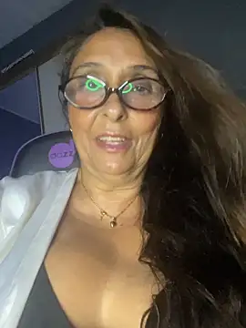 Annalua73 online show from January 2026 12:26:01 AM