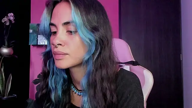 azula lillet online show from January 2026 09:40:02 PM