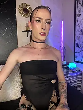 Snapshot of Alana_Stone chatting on May 2026 08:16:01 PM Alana Stone online show from May 2026 08:16:01 PM
