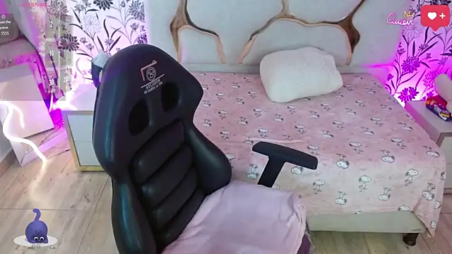 TATTI TAY online show from February 2026 07:23:01 PM