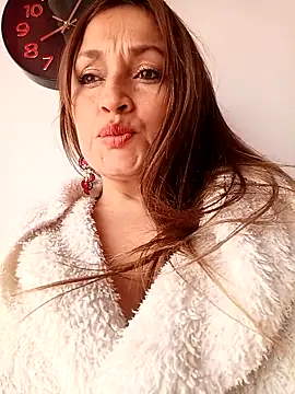 Alejandra N online show from March 2026 02:14:02 PM