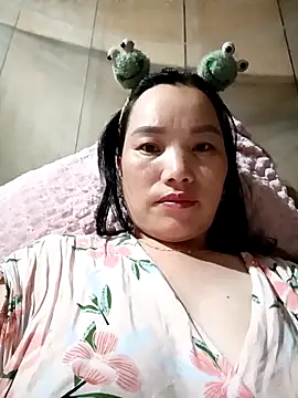 yu--yo online show from February 2026 09:44:01 PM