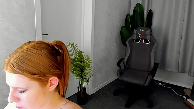 Sally Ange1 online show from April 2026 09:08:01 AM