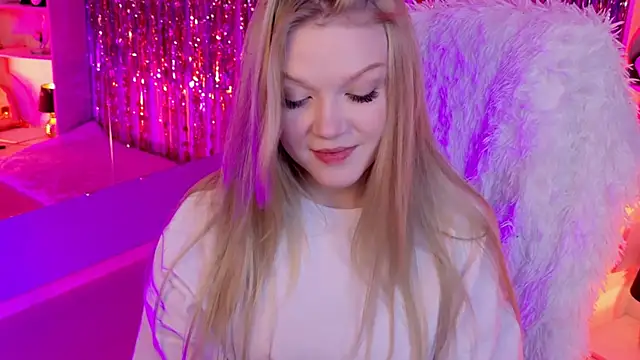 ChloeWhite online show from April 2026 09:46:02 AM