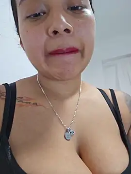 Snapshot of Angelmoon04 chatting on June 2026 04:59:02 AM Angelmoon04 online show from June 2026 04:59:02 AM