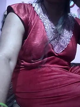 Snapshot of Nilam_cute chatting on May 2026 05:21:02 PM Nilam cute online show from May 2026 05:21:02 PM