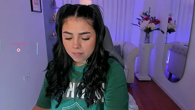 taylor smiith1 online show from June 2026 08:14:02 PM