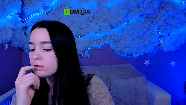 Snapshot of monica_xcx chatting on May 2026 07:09:01 PM monica xcx online show from May 2026 07:09:01 PM